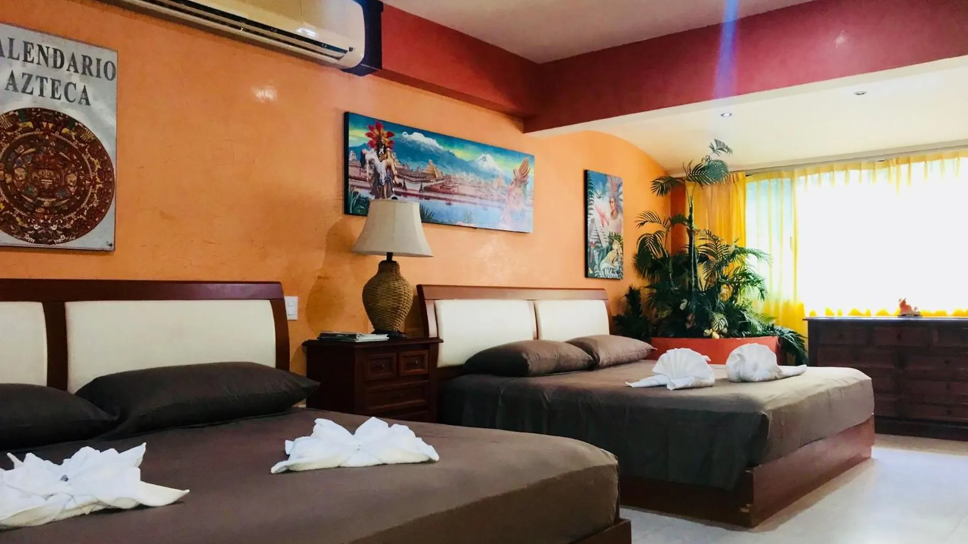 Guest house Playa Suite Room In Stunning Villa Playacar Townhouse Stage 2 Playa del Carmen